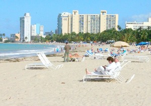 NEW - LUXURIOUS MODERN STUDIO - STEPS TO THE BEACH, RESTAURANTS AND HOTELS