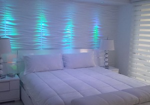 NEW - LUXURIOUS MODERN STUDIO - STEPS TO THE BEACH, RESTAURANTS AND HOTELS