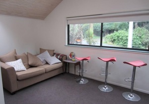 New Modern Muriwai Studio