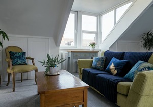 Newly Refurbished Studio Apartment. two minutes from Gosforth High Street