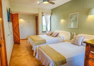 Newly remodeled beachfront condo with stunning ocean views!