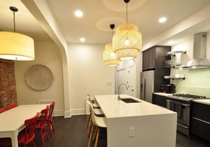 Newly renovated Tower Grove 2 bedroom, 2 bathroom apartment