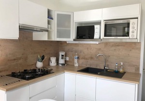 Nice amenities, close to beaches, swimming pool 232L/PY