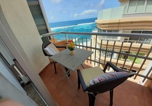 Nice apartment in front the beach