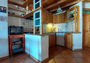 nice apartment 300 meters from the sea with balcony and sea view
