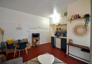 Nice apartment close to the OLD PORT