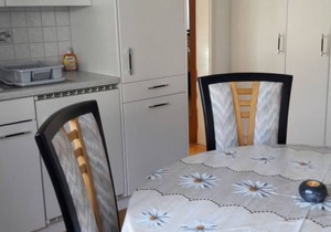 Nice apartment for 2 guests with TV, balcony and parking