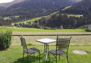 Nice apartment for 2 guests with TV, balcony and parking