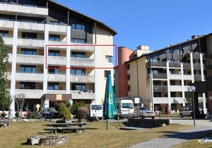 Nice apartment for 6 guests with WIFI, TV, balcony and parking