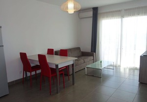 Nice apartment for 4 guests with A/C, TV, terrace, pets allowed and parking