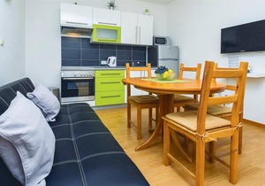 Nice apartment in Dugi Rat with WiFi