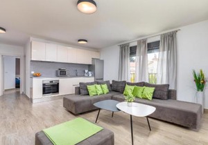 Nice Apartment In Pjescana Uvala