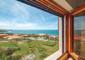 Nice apartment in Porto Alabe with WiFi