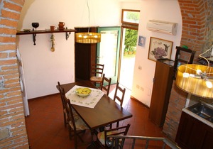 Nice apartment in the area of Vinci