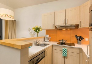 Nice apartment in villa for 6 people with pool, WIFI, TV and terrace