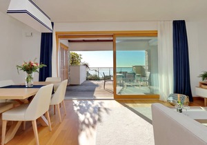 Nice apartment with sea view, located a few hundred meters from the sandy beach.