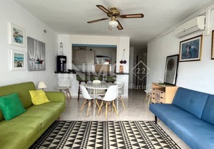 Nice appartment situated on the sea front.