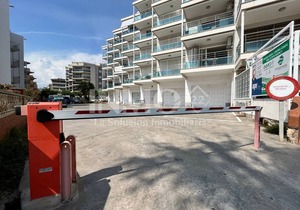 Nice appartment situated on the sea front.