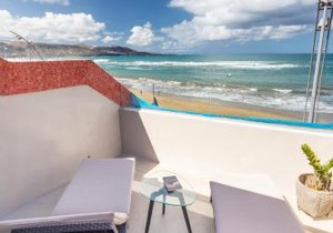 Nice beach views with terrace By CanariasGetaway