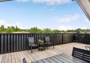 Nice home in ålbæk with WiFi