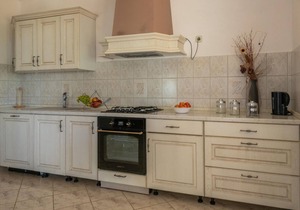 Nice home in Barban with kitchen