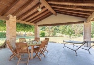 Nice home in S.Vito In Monte TR