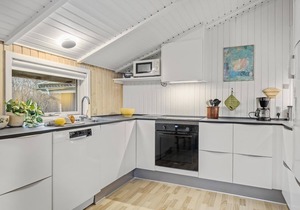 Nice home in Rømø with sauna