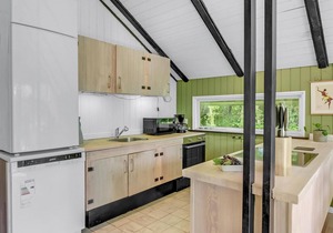 Nice home in Toftlund with kitchen