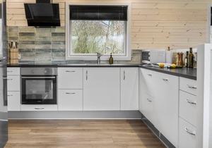 Nice home in Vestervig with WiFi
