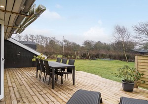 Nice home in Vestervig with WiFi