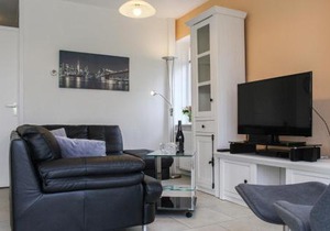 Nice Home In Vlagtwedde With Kitchen