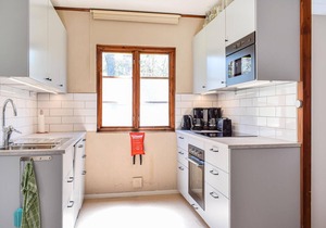 Nice home in Ystad with WiFi