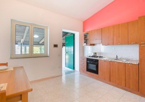 Nice home in Zambrone with kitchen