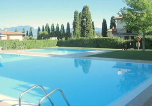 Nice residence with 2 swimming pools, ideal for families with children