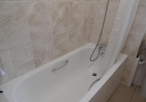 Nice room in White City