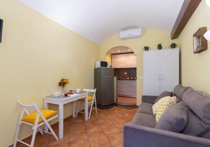 Nizza Studio Apartments by Wonderful Italy