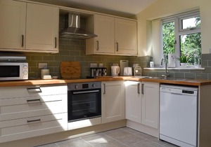 No 1 Downton Cottage
