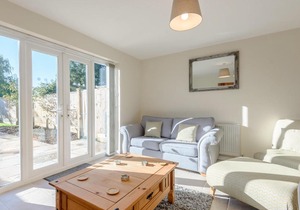 No 2 Downton Cottage