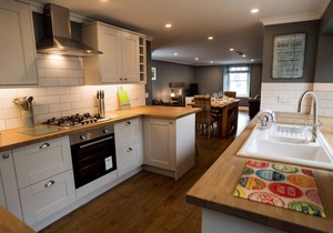 No. 60 Crail, stylish and new