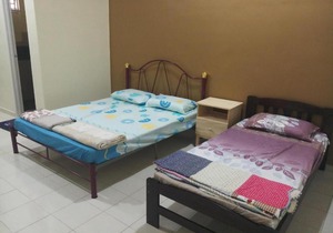 No.7 Simple Home Melaka Homestay (Batu Berendam)