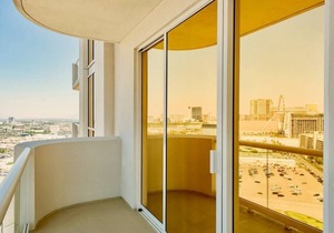 No Resort Fee ! Balcony Strip View Suite - Pool