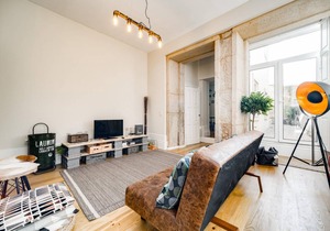 Nomad's Terrace & Spacious