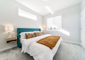 Nordic Retreat, 4BR, Min to WEM & DT, AirCon & Fireplace, Sleeps 10!