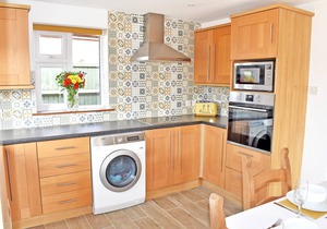 Norfolk self catering Holiday Cottage by the sea Scratby peaceful & relaxing