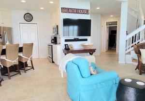 Northshore 966 ~ Golf Cart ~ Fish from your backyard ~ Stunning design
