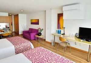 Novelty Suites Hotel