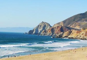 Now Trending - Entire Beach Home Walk to Beaches Restaurants Activities