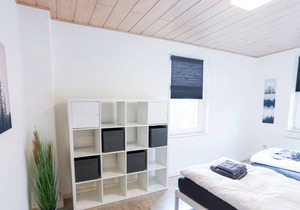 NP04 beautiful apartment in Neupetershain with WiFi