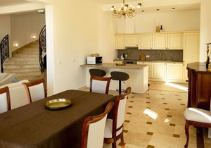 Oak Leaf Residence Villa 3
