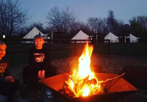 Oak Lodge Retreat - Glamping 4